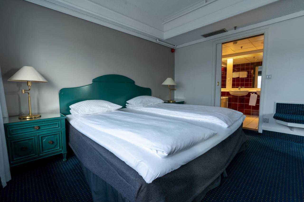 Hotel Dronningen Кристиансанд Экстерьер фото