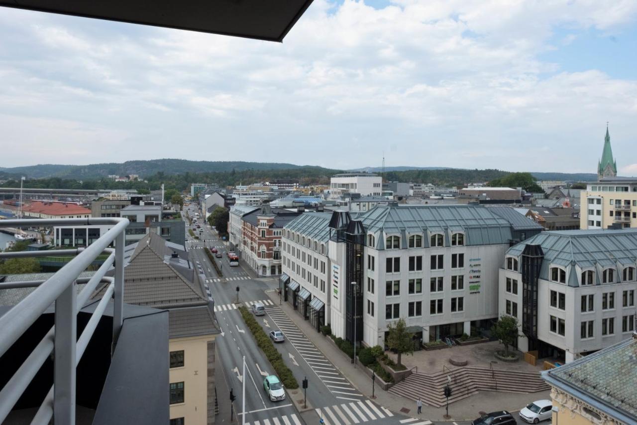 Hotel Dronningen Кристиансанд Экстерьер фото